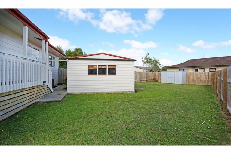 Photo of property in 11 Ariki Place, Red Hill, Papakura, 2110