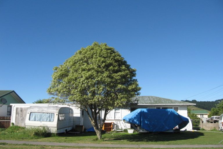 Photo of property in 17 Daphne Street, Outer Kaiti, Gisborne, 4010