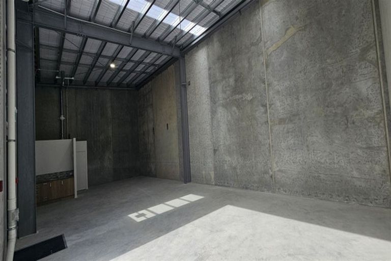 Photo of property in 29 Kairua Road, Kairua, Tauranga, 3175