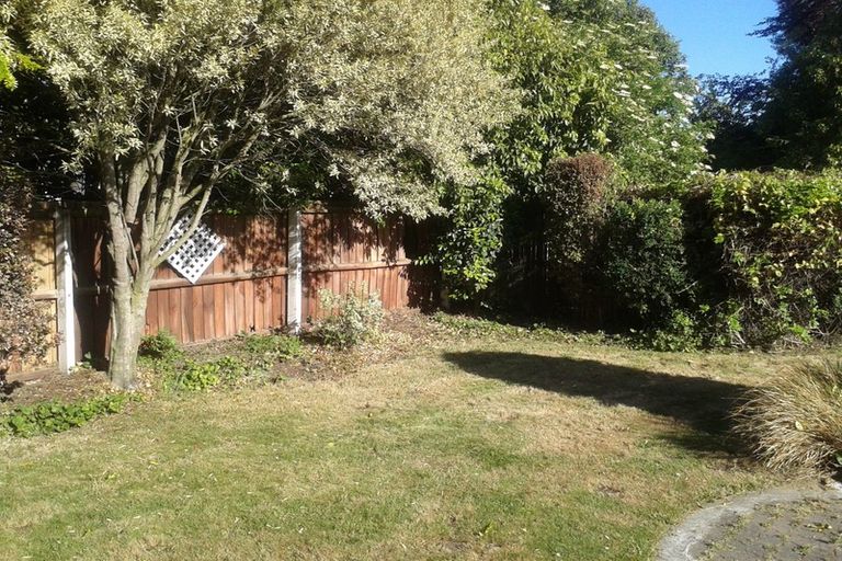 Photo of property in 8 Kiltie Street, Upper Riccarton, Christchurch, 8041