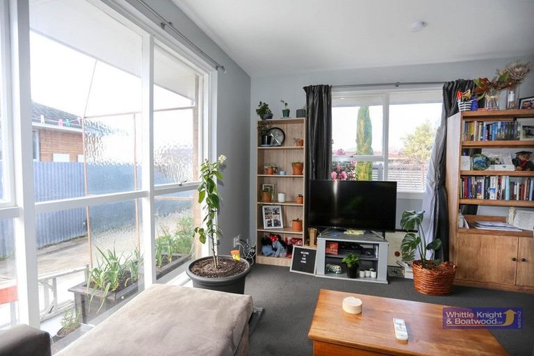 Photo of property in 1/23 Chilton Drive, Mairehau, Christchurch, 8052