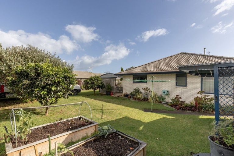 Photo of property in 170 Gloucester Road, Mount Maunganui, 3116