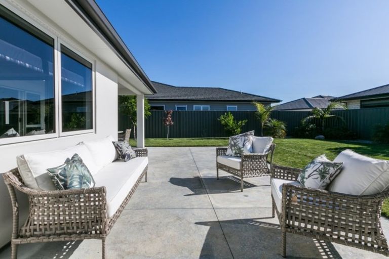 Photo of property in 36 Kapiti Drive, Poraiti, Napier, 4112