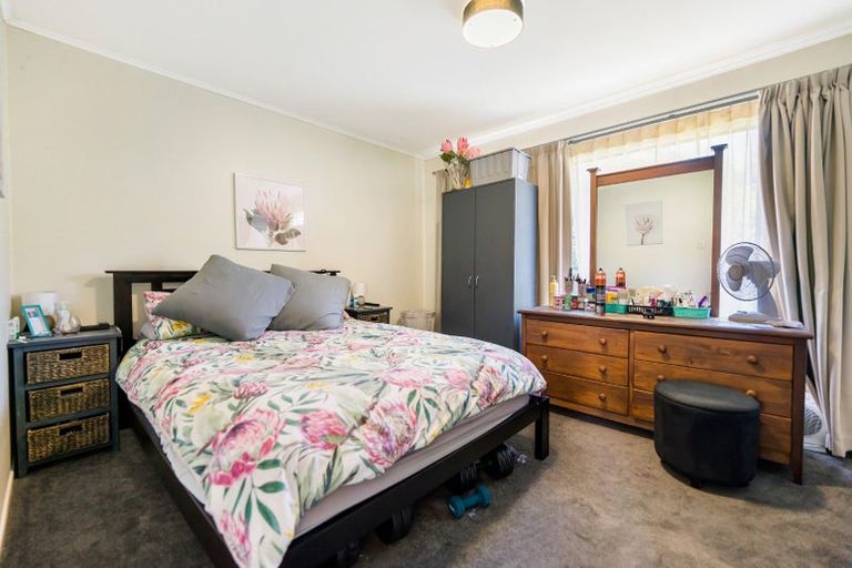 Photo of property in 15 Haseler Crescent, Howick, Auckland, 2014