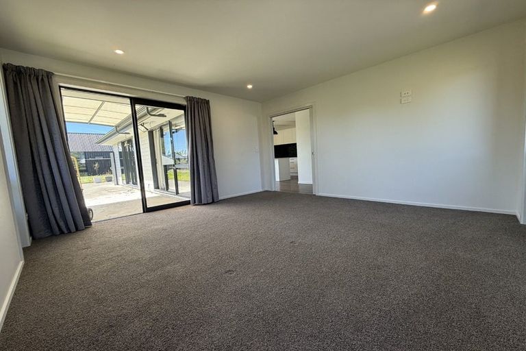 Photo of property in 6 Verdeco Boulevard, Lincoln, 7608