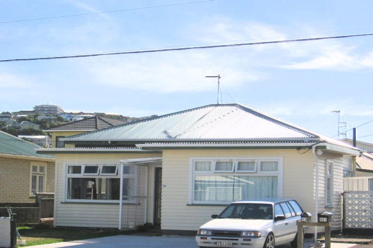 Photo of property in 23 Byron Street, Miramar, Wellington, 6022