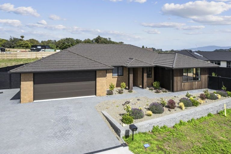 Photo of property in 161 Karuhiruhi Street, Waikanae, 5036
