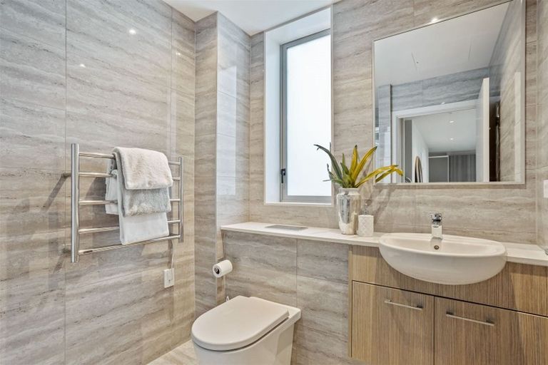 Photo of property in 604/27 Don Mckinnon Drive, Albany, Auckland, 0632