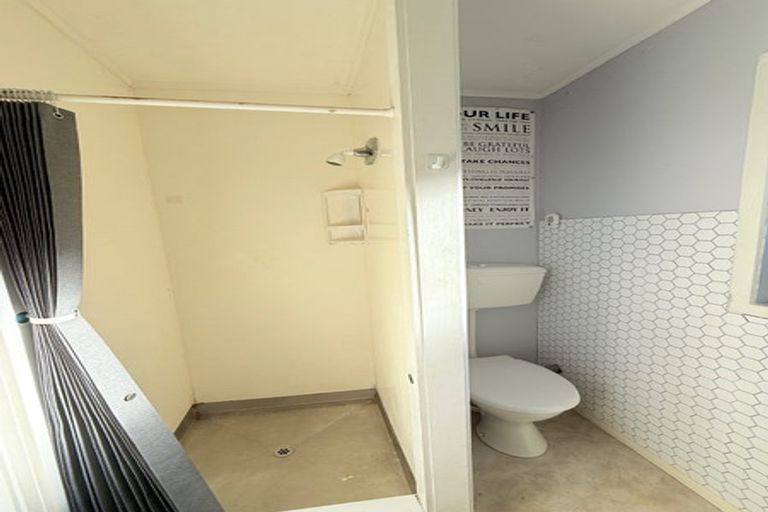 Photo of property in 36 Riverhills Avenue, Pakuranga Heights, Auckland, 2010