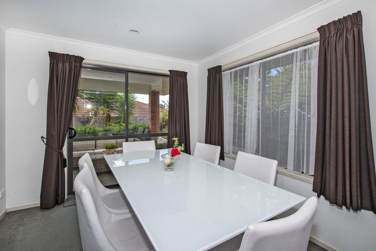 Photo of property in 6 Mcainch Place, Te Kamo, Whangarei, 0112