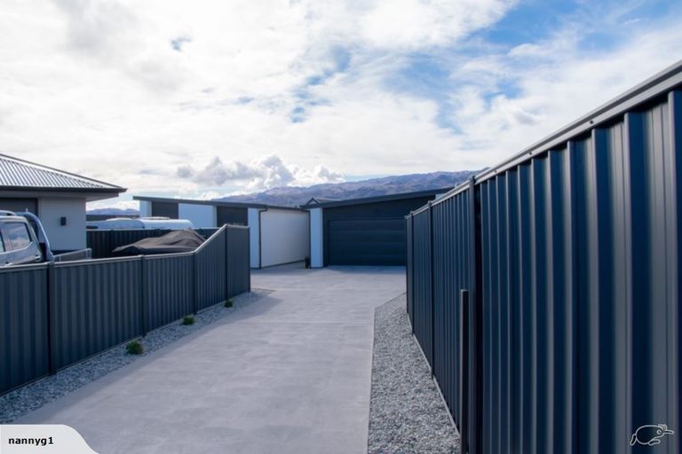 Photo of property in 9 Caledonian Place, Cromwell, 9310