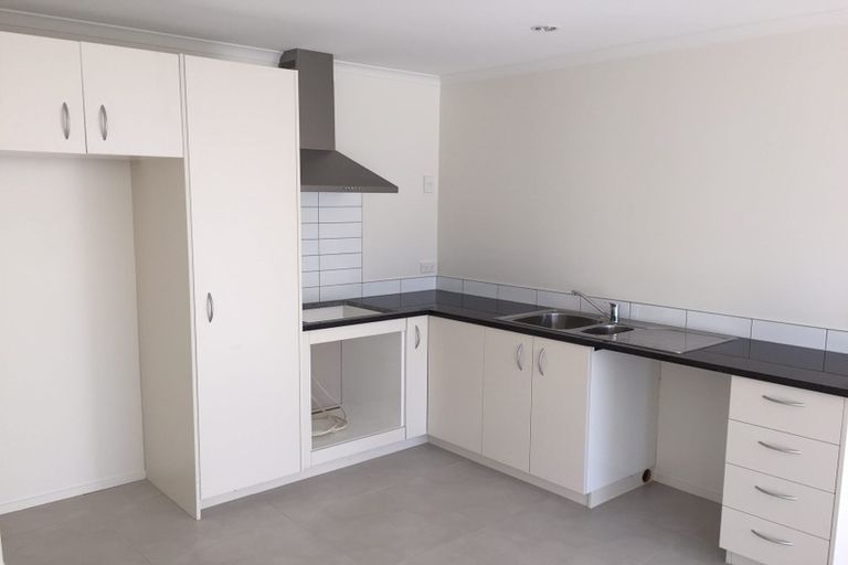 Photo of property in 12/46 Park Estate Road, Rosehill, Papakura, 2113