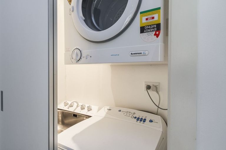 Photo of property in Bellagio Apartments, 2b/39 Taranaki Street, Te Aro, Wellington, 6011