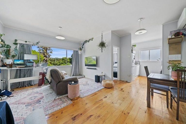 Photo of property in 71f Randwick Crescent, Moera, Lower Hutt, 5010
