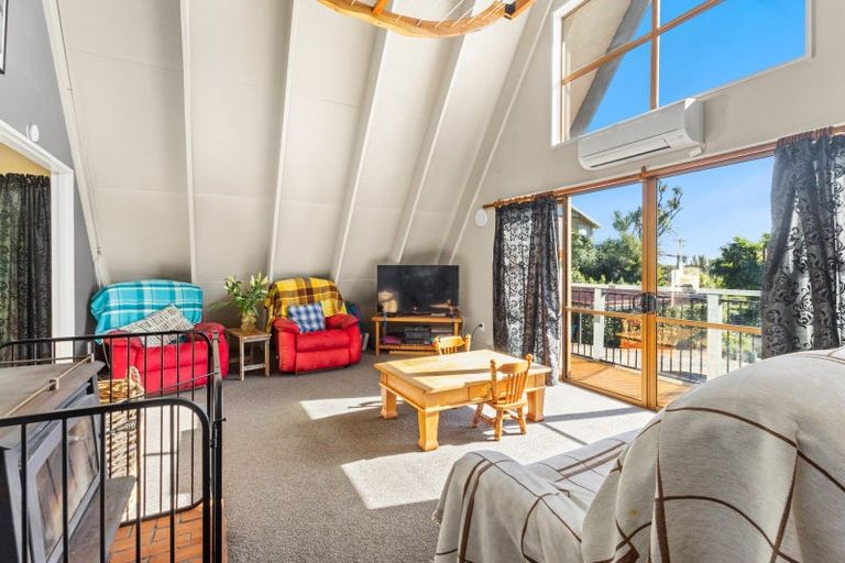 Photo of property in 10 Macdonald Street, Waimataitai, Timaru, 7910