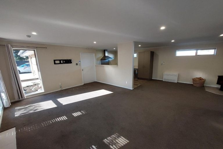 Photo of property in 10 Netley Place, Aranui, Christchurch, 8061