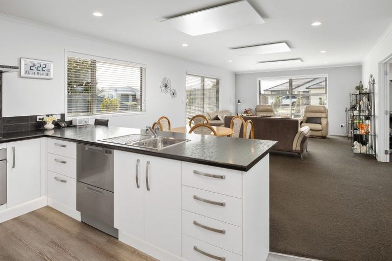 Photo of property in 10 Easthaven Place, Redwoodtown, Blenheim, 7201