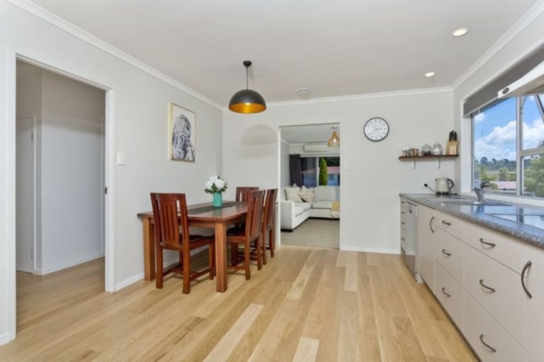 Photo of property in 27 Cantina Avenue, Bayview, Auckland, 0629