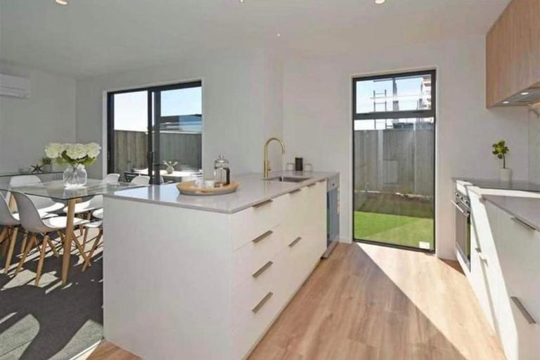 Photo of property in 18 Sheehan Street, Halswell, Christchurch, 8025