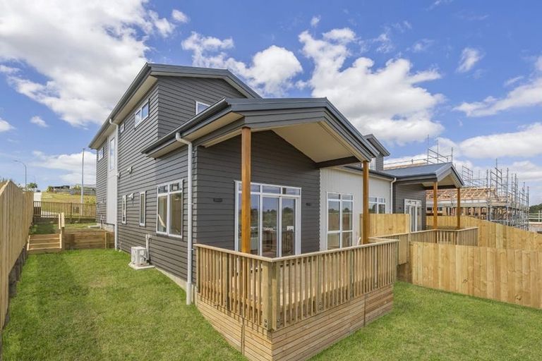 Photo of property in 14 Kowaitau Avenue, Beachlands, 2018