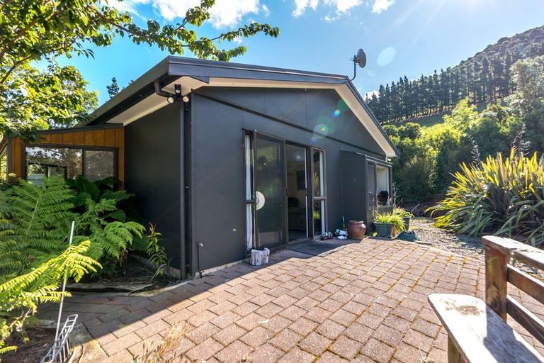 Photo of property in 814 Mikimiki Road, Mikimiki, Masterton, 5881