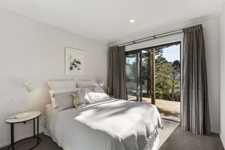 Photo of property in 2/58 James Street, Bayview, Auckland, 0629