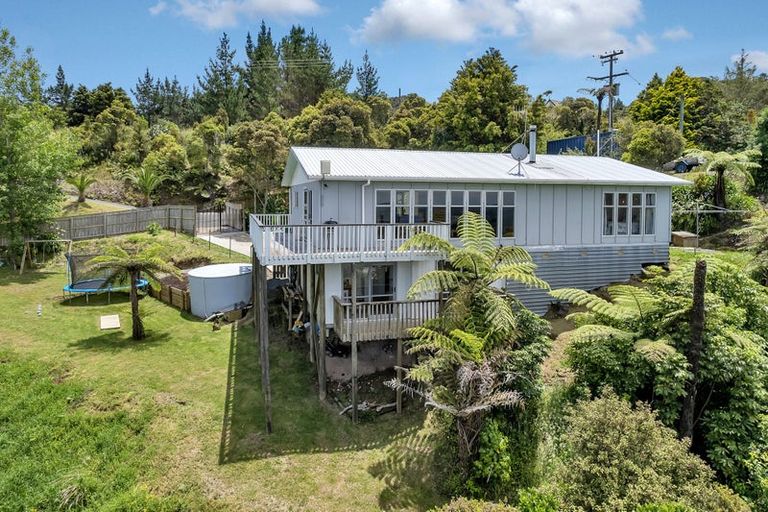 Photo of property in 122 Parakiore Road, Ngararatunua, Whangarei, 0176