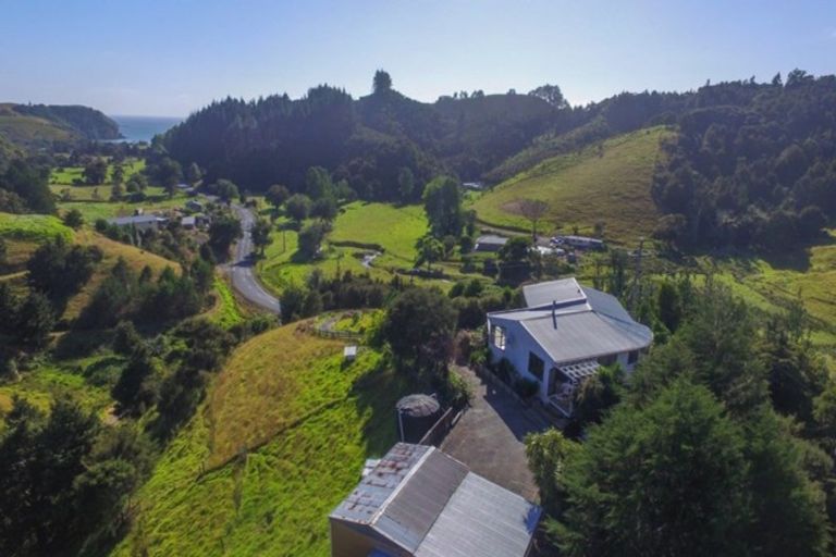 Photo of property in 1801 Russell Road, Helena Bay, Hikurangi, 0184