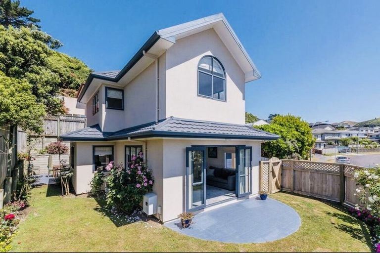 Photo of property in 17a Furlong Crescent, Churton Park, Wellington, 6037