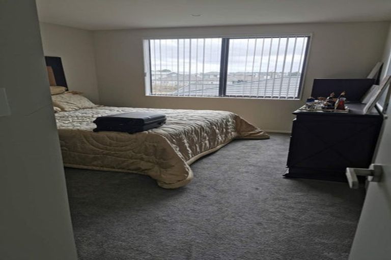 Photo of property in 15 Kapia Drive, Takanini, 2112