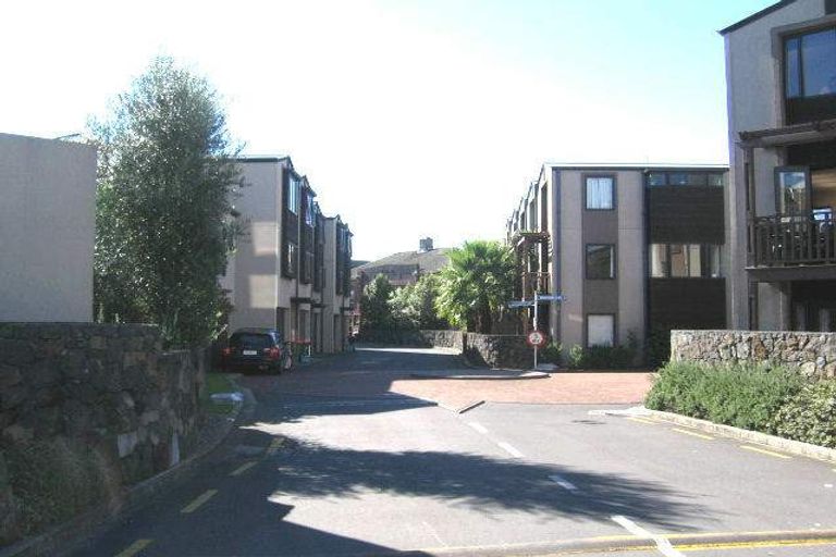 Photo of property in 29 Dovedale Place, Parnell, Auckland, 1010