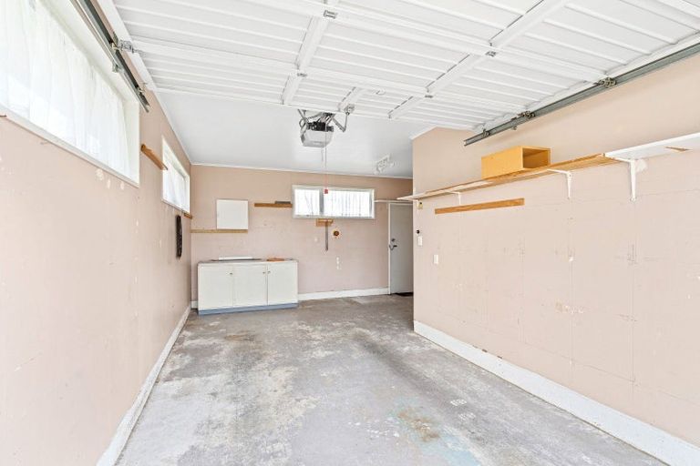 Photo of property in 3 Tawa Street, Levin, 5510