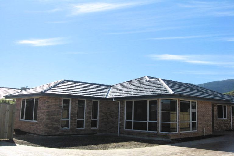 Photo of property in 14 Cambelldon Crescent, Stoke, Nelson, 7011