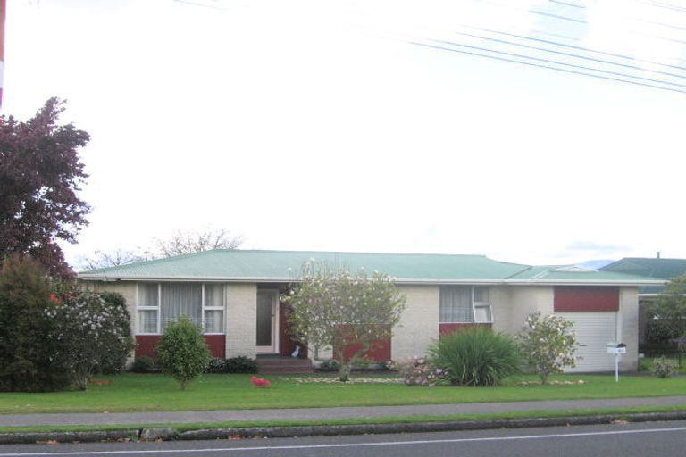 Photo of property in 422 Pukehangi Road, Pomare, Rotorua, 3015