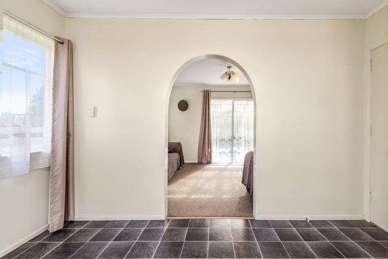 Photo of property in 2 Kenrick Road, Pukehangi, Rotorua, 3015