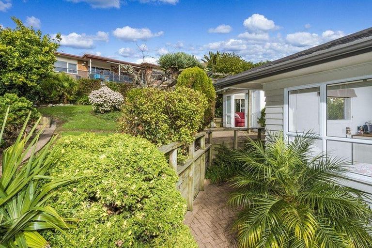 Photo of property in 340 Beach Road, Mairangi Bay, Auckland, 0630