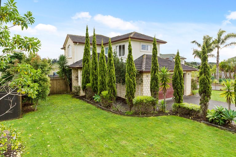 Photo of property in 29 Fergy Crescent, Wattle Downs, Auckland, 2103