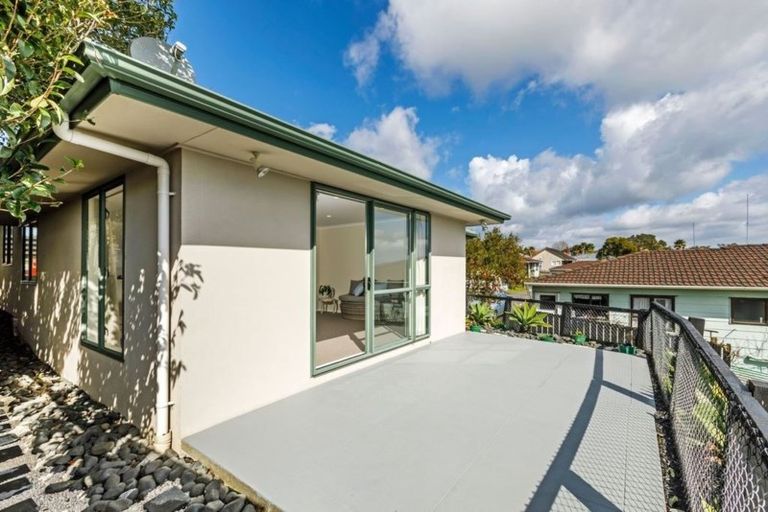 Photo of property in 40d James Laurie Street, Henderson, Auckland, 0612
