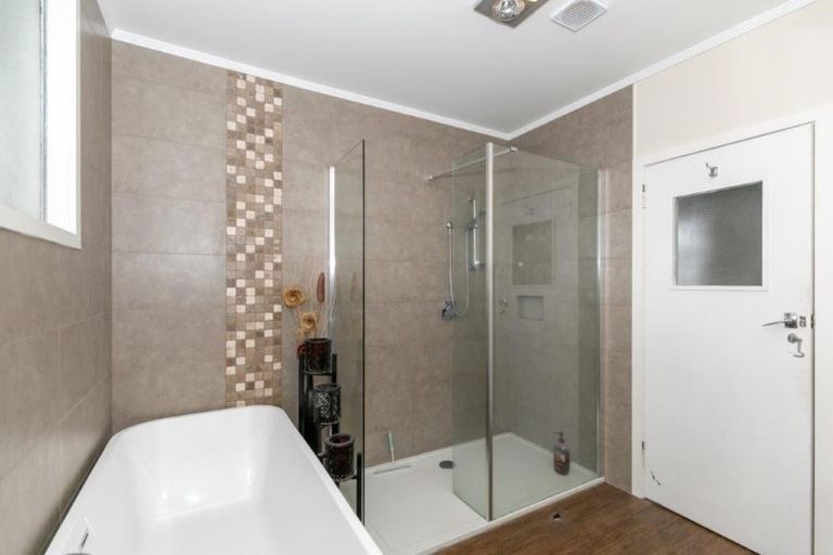 Photo of property in 12 Boundary Road, Claudelands, Hamilton, 3214