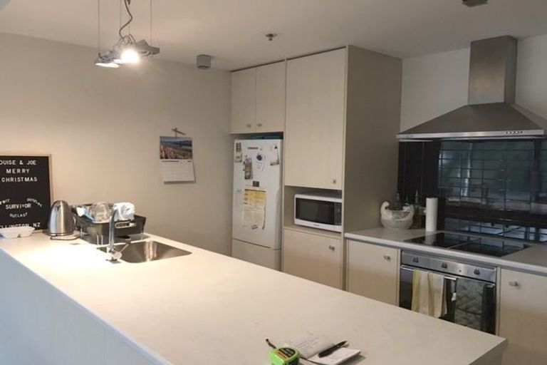 Photo of property in Montreaux, 164 The Terrace, Wellington Central, Wellington, 6011