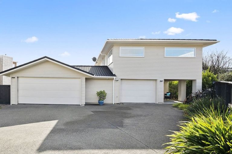 Photo of property in 1/5 Gulf Crest, Bucklands Beach, Auckland, 2012
