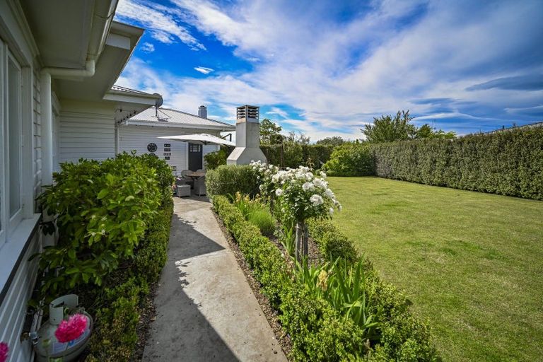 Photo of property in 9 Rakau Street, Havelock North, 4130