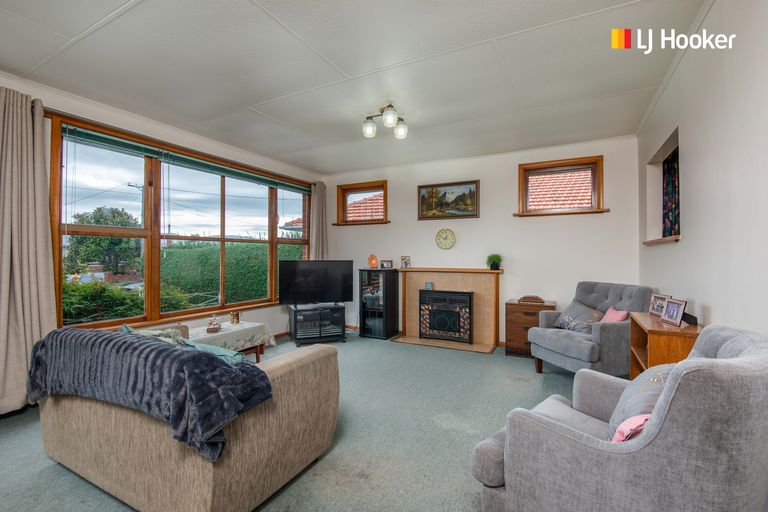 Photo of property in 33 Tay Street, Mosgiel, 9024