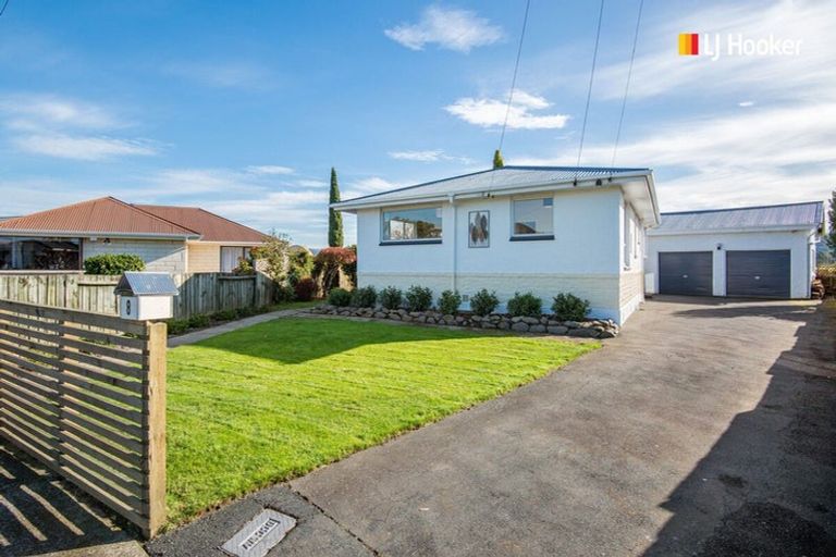 Photo of property in 8 Esk Place, Mosgiel, 9024
