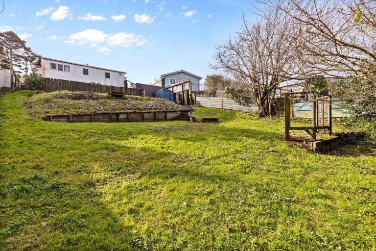 Photo of property in 32 Kingsford Street, Bell Block, New Plymouth, 4312