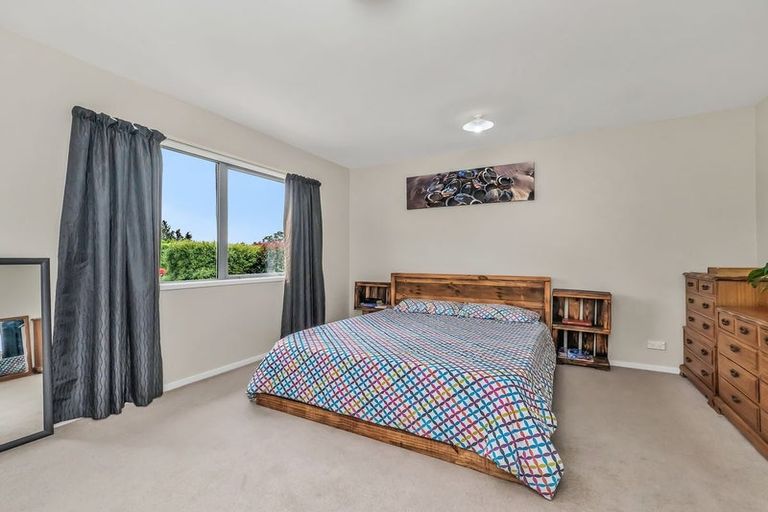 Photo of property in 8 Cross Street, Coalgate, 7673