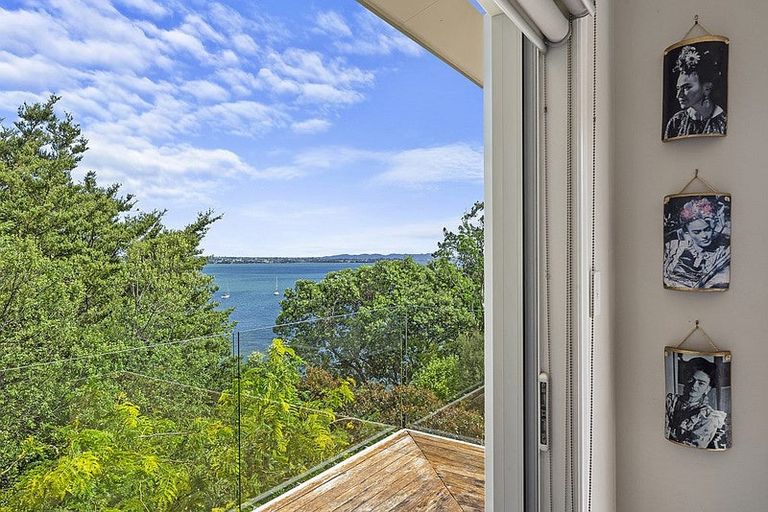 Photo of property in 16b Maunganui Road, Birkenhead, Auckland, 0626