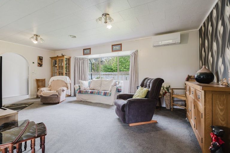 Photo of property in 11 Huxley Street, Pahiatua, 4910