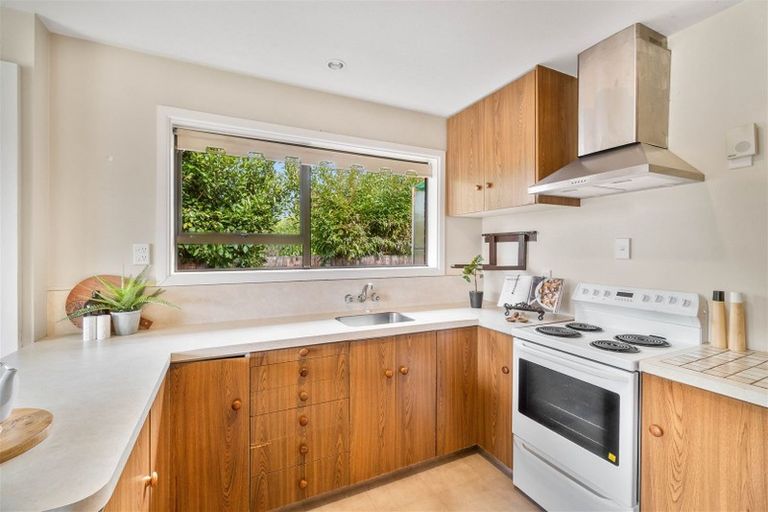 Photo of property in 3 Chedworth Avenue, Bishopdale, Christchurch, 8053