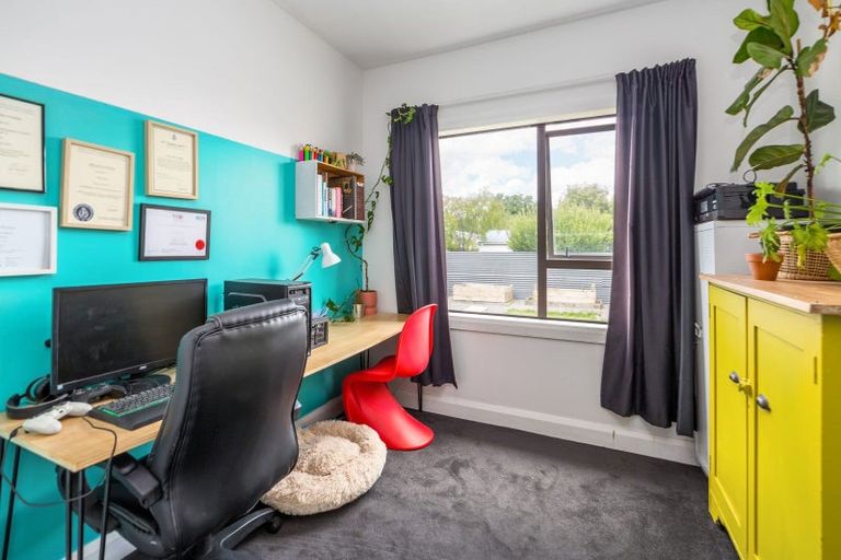 Photo of property in 23 Kupe Drive, Carterton, 5713